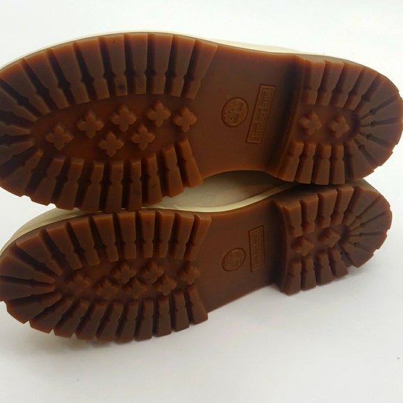 TIMBERLAND SIZE US 6 1/2 COLOR OFF WHITE CREAM CONDITION USED 2X - Picture 8 of 11